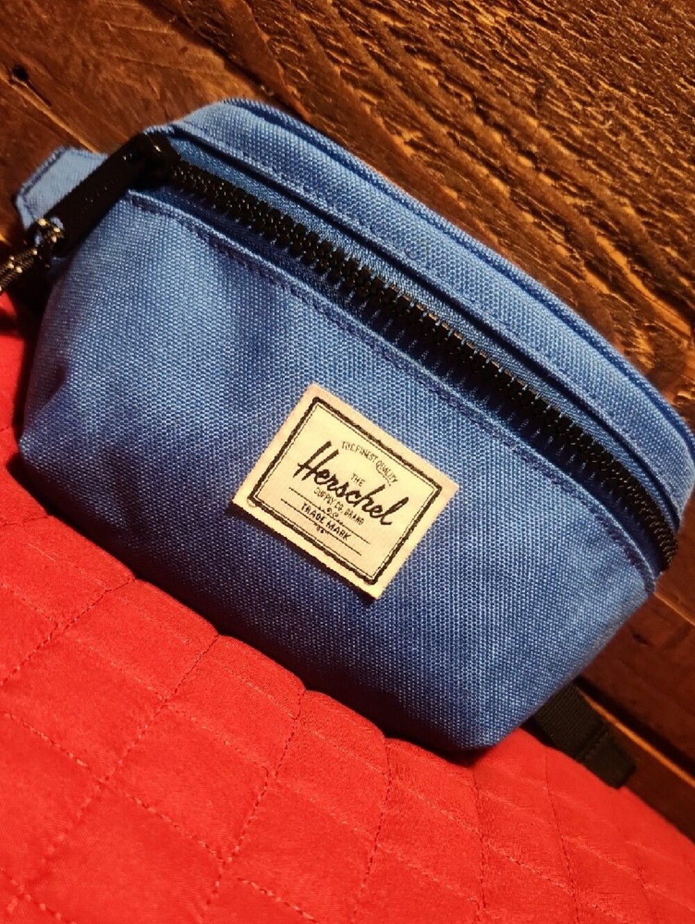 Little Herschel Supply Com. Fanny Hip Pack